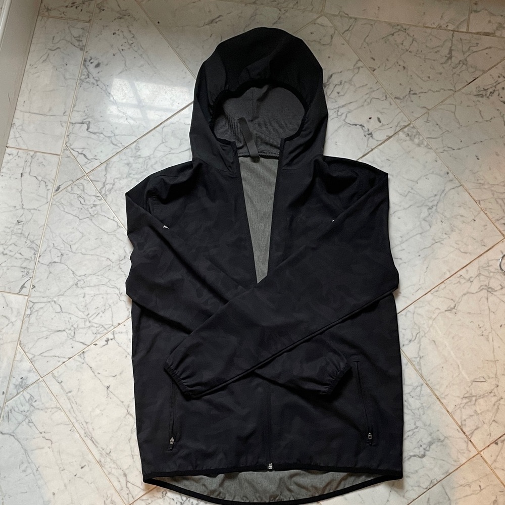 Vuori Black Windbreaker Jacket